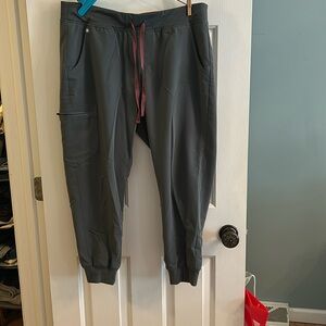 FIGS Zamora Jogger Scrub